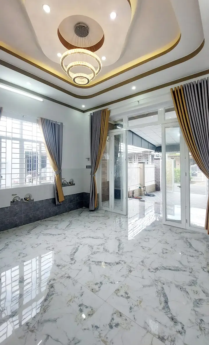 Bán nhà phường Ninh Thạnh giá 2tỷ dt 5×30